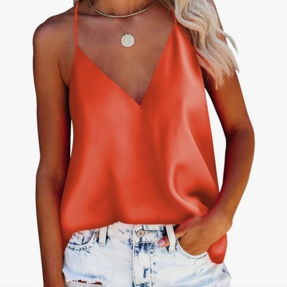 EKOUAER Leisure Satin Camisole Tank Top In Orange. Size MED